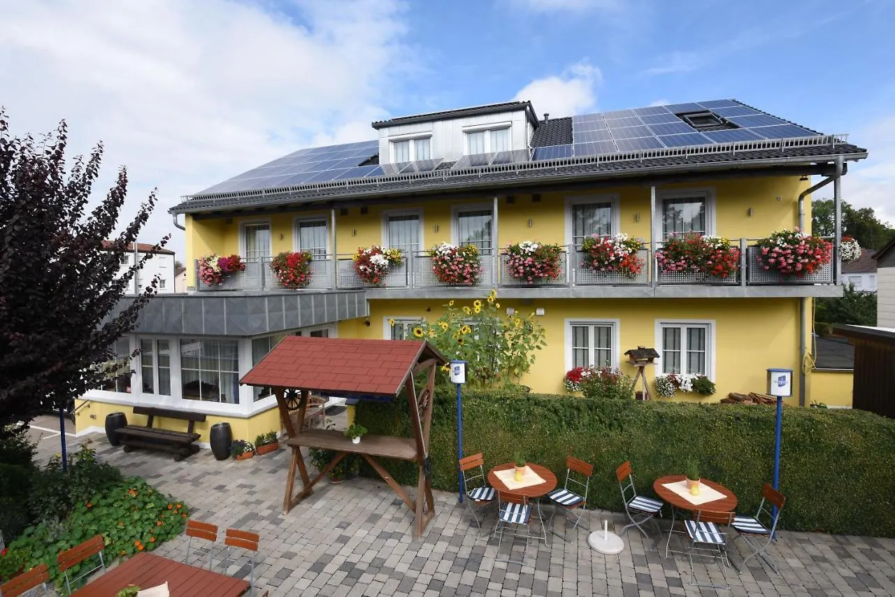 Hotel Hecht Garni Ingolstadt 3*,  Německo
